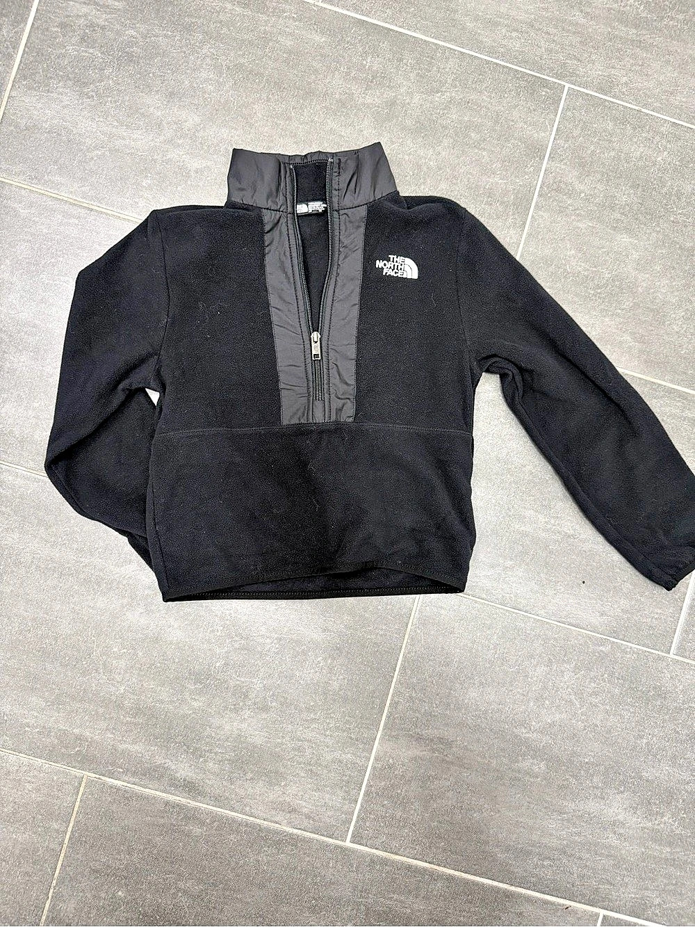 The North Face Black Quarter-Zip Pullover